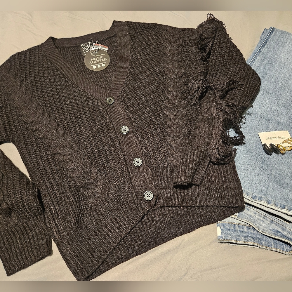 #36 Womens cardigan